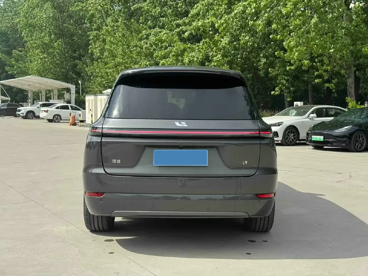2023 Li L9 Range Extended 154HP REEV 42.6KWH,autocango,china used car exporter,china ev exporter,chinese used car exporter,chinese used ev exporter