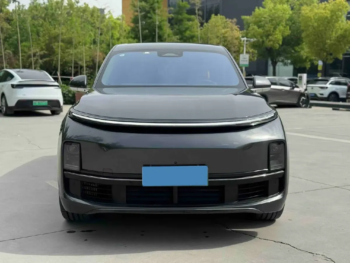 2023 Li L9 Range Extended 154HP REEV 42.6KWH,autocango,china used car exporter,china ev exporter,chinese used car exporter,chinese used ev exporter