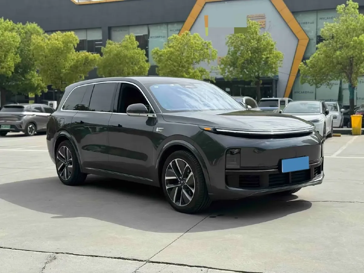 2023 Li L9 Range Extended 154HP REEV 42.6KWH,autocango,china used car exporter,china ev exporter,chinese used car exporter,chinese used ev exporter