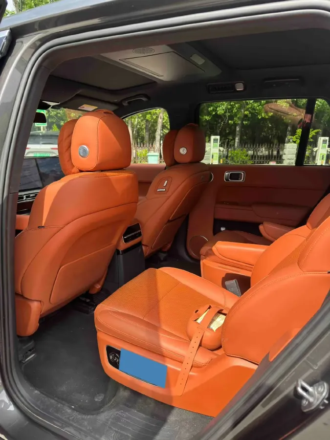 2023 Li L9 Range Extended 154HP REEV 42.6KWH,autocango,china used car exporter,china ev exporter,chinese used car exporter,chinese used ev exporter