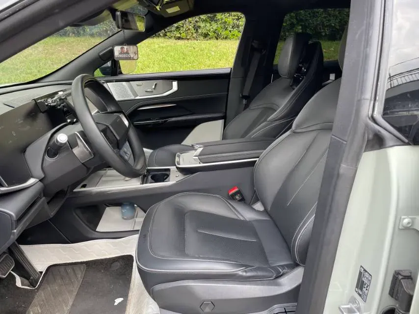 2023 HiPhi Y BEV 76.6KWH,autocango,china used car exporter,china ev exporter,chinese used car exporter,chinese used ev exporter