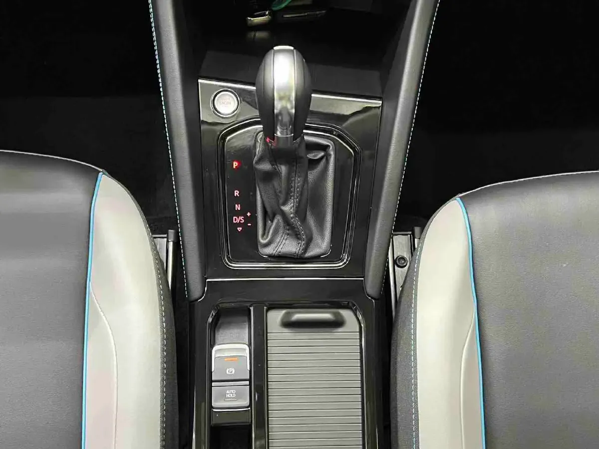 2023 Jetta VS5 1.4T 150HP L4 6AT,autocango,china used car exporter,china ev exporter,chinese used car exporter,chinese used ev exporter