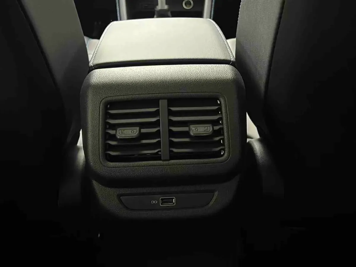 2023 Jetta VS5 1.4T 150HP L4 6AT,autocango,china used car exporter,china ev exporter,chinese used car exporter,chinese used ev exporter