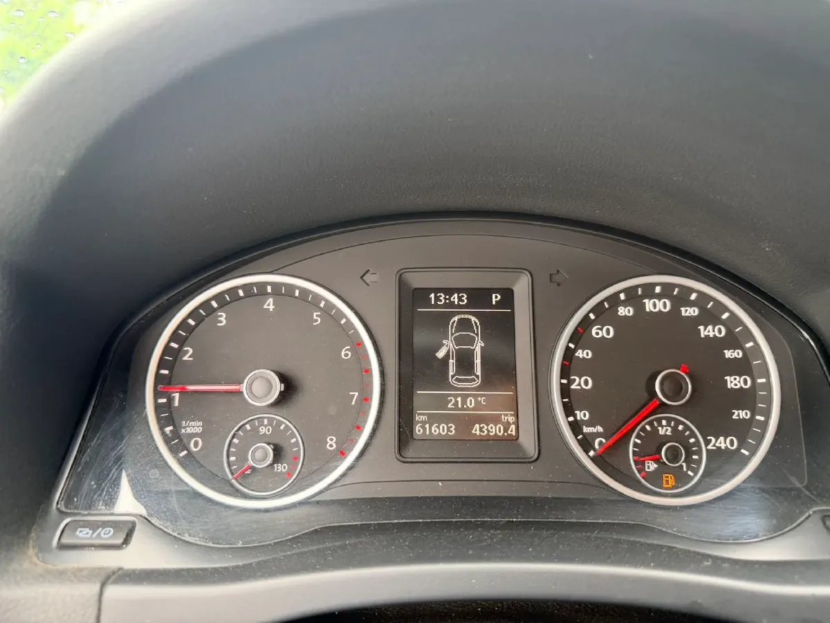 2016 Volkswagen Touran 1.4T 150HP L4 7DCT,autocango,china used car exporter,china ev exporter,chinese used car exporter,chinese used ev exporter