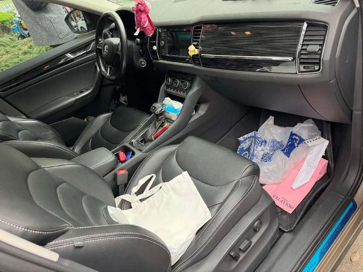 2019 Chevrolet Equinox 2.0T 260HP L4 9AT,autocango,china used car exporter,china ev exporter,chinese used car exporter,chinese used ev exporter