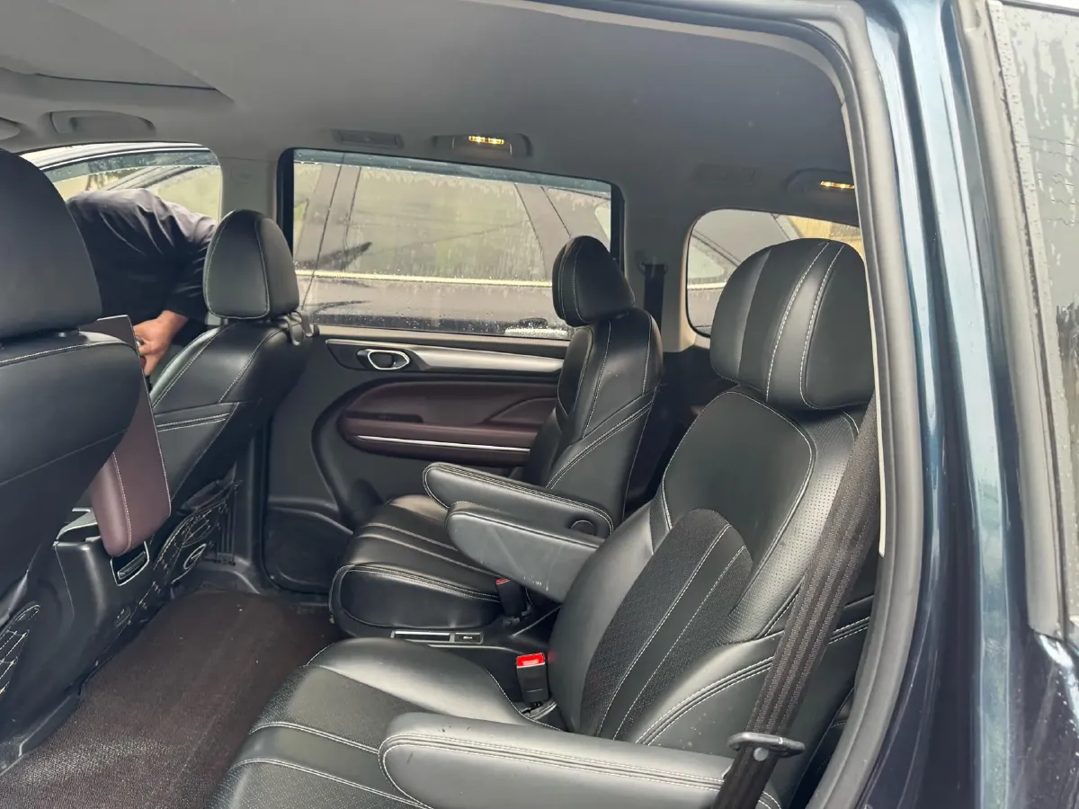 2021 GAC Trumpchi M6 1.5T 169HP L4 7DCT,autocango,china used car exporter,china ev exporter,chinese used car exporter,chinese used ev exporter