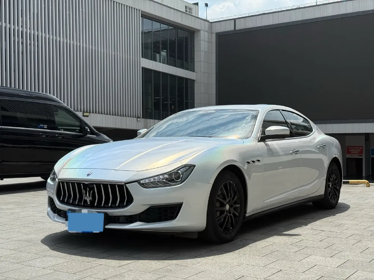 2019 Maserati Ghibli 3.0T 350HP V6 8AT,autocango,china used car exporter,china ev exporter,chinese used car exporter,chinese used ev exporter