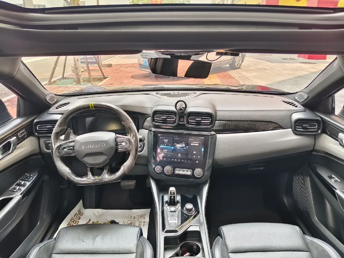 2022 LYNK&CO 03 2.0T 190HP L4 7DCT,autocango,china used car exporter,china ev exporter,chinese used car exporter,chinese used ev exporter