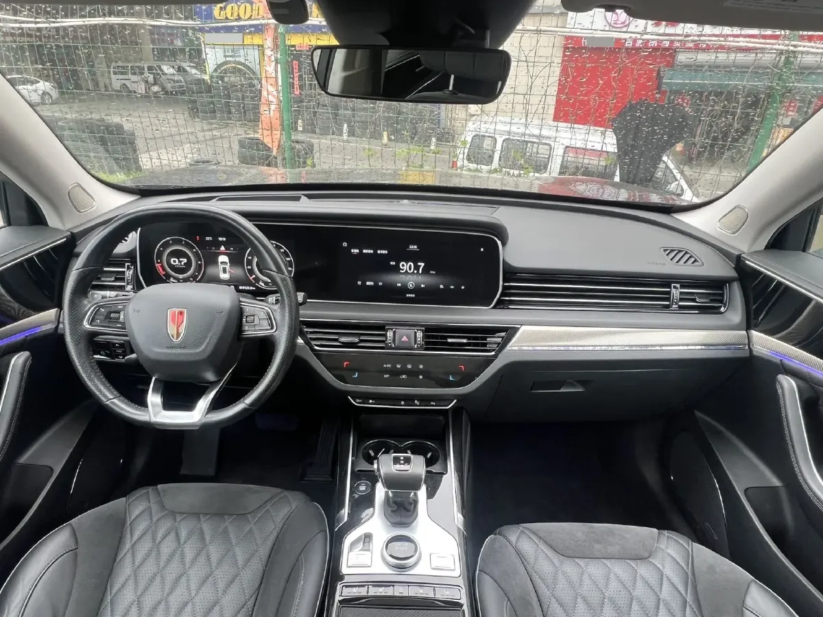 2019 HongQi HS5 2.0T 224HP L4 6AT,autocango,china used car exporter,china ev exporter,chinese used car exporter,chinese used ev exporter