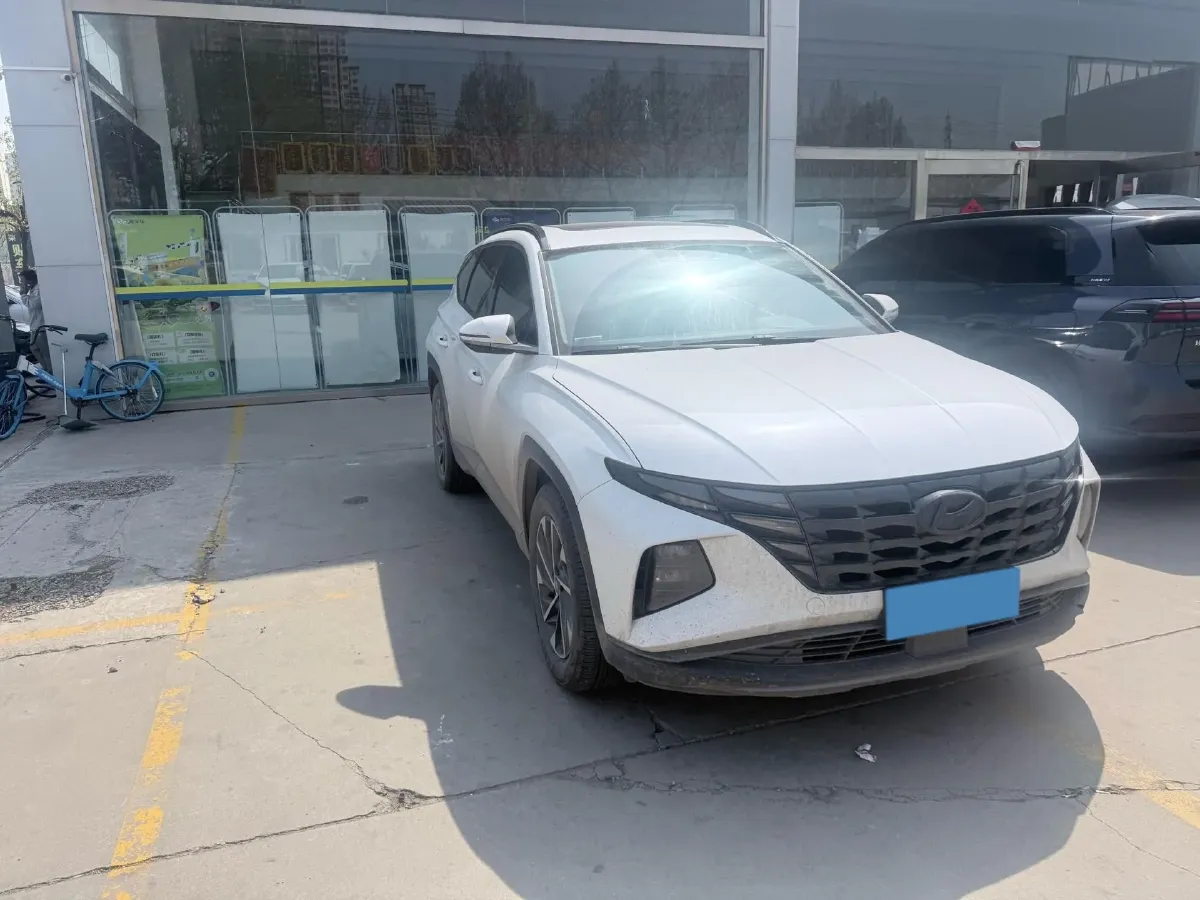 2023 Hyundai Tucson 1.5T 200HP L4 8AT,autocango,china used car exporter,china ev exporter,chinese used car exporter,chinese used ev exporter