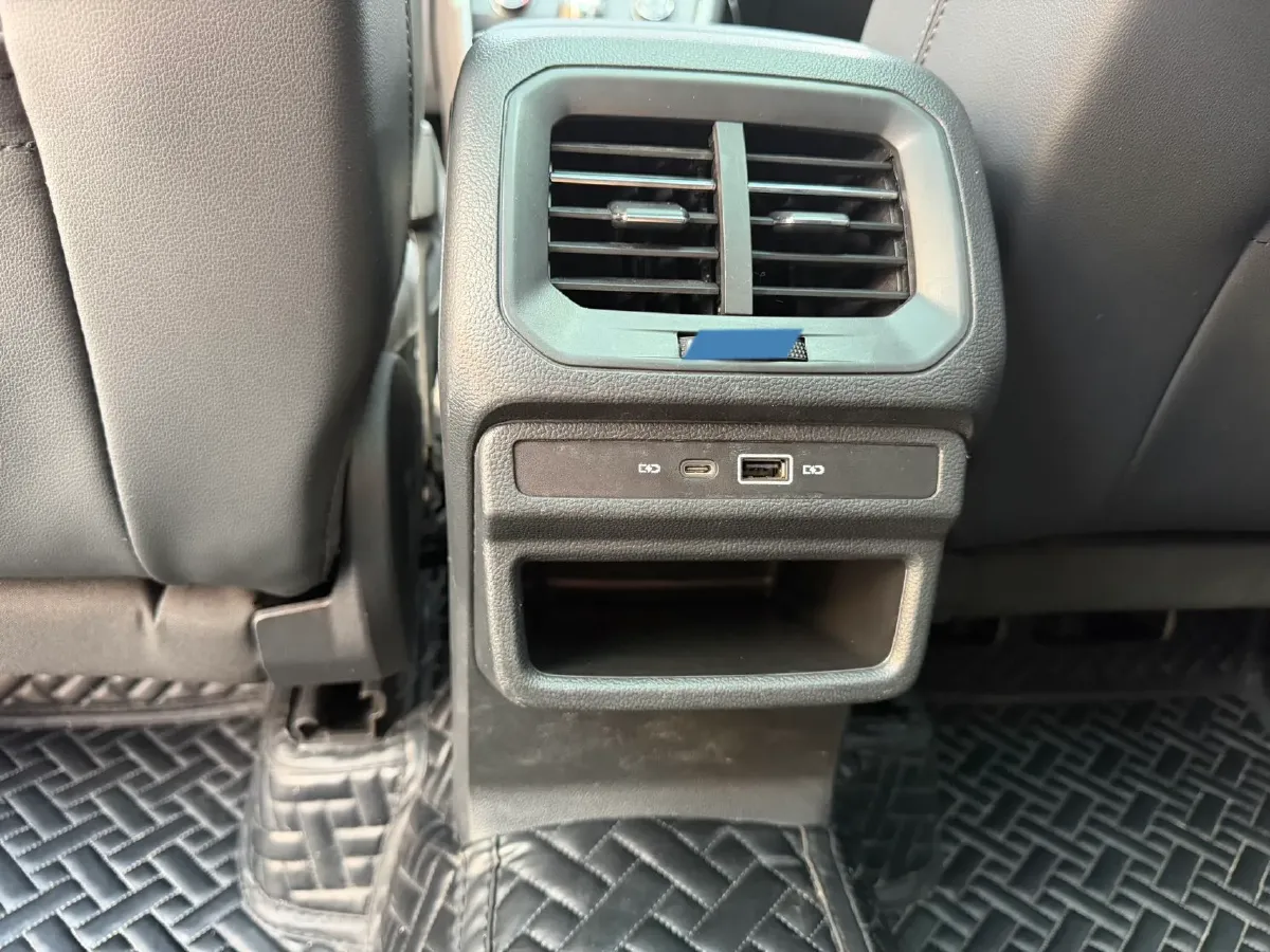 2021 Volkswagen Tharu 1.4T 150HP L4 7DCT,autocango,china used car exporter,china ev exporter,chinese used car exporter,chinese used ev exporter