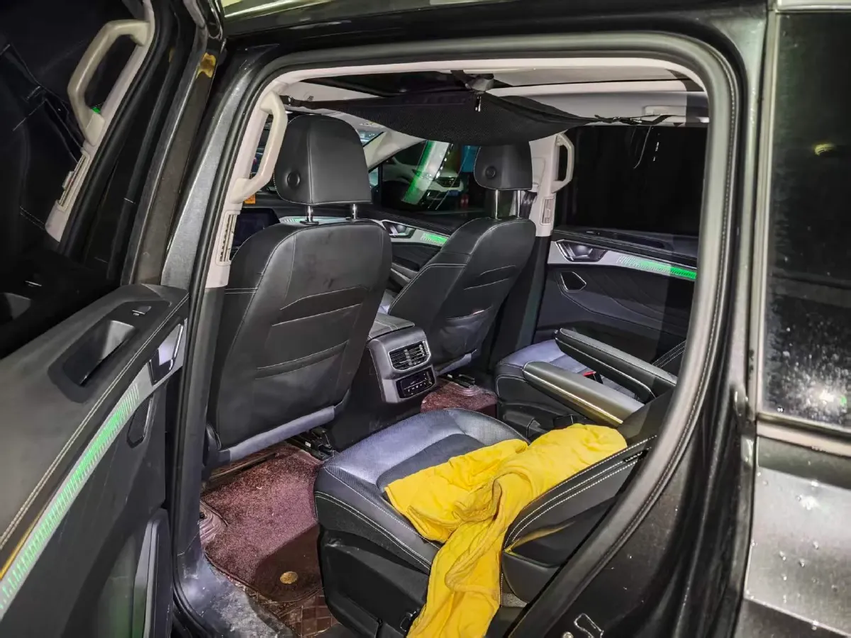 2023 Volkswagen Talagon 2.0T 220HP L4 7DCT,autocango,china used car exporter,china ev exporter,chinese used car exporter,chinese used ev exporter