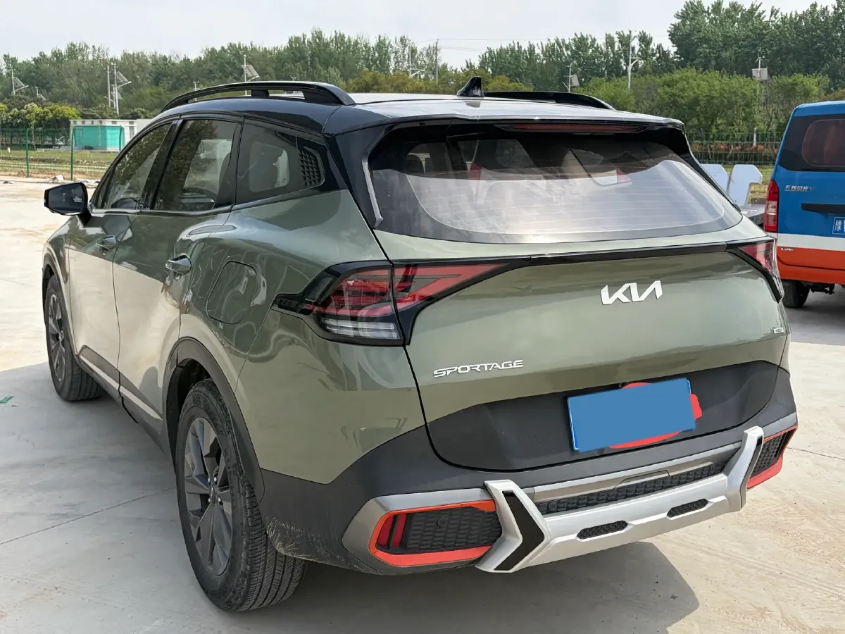 2023 Kia Sportage 2.0L 150HP L4 6AT Hybrid,autocango,china used car exporter,china ev exporter,chinese used car exporter,chinese used ev exporter