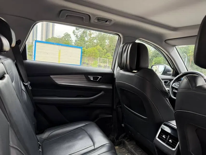 2021 Chery Tiggo 8 2.0T 254HP L4 7DCT,autocango,china used car exporter,china ev exporter,chinese used car exporter,chinese used ev exporter