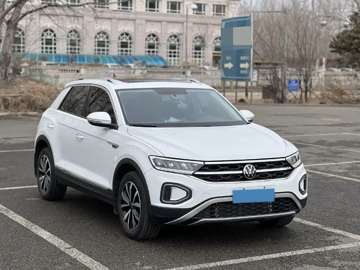 2023 Volkswagen T-Roc 1.4T 150HP L4 7DCT,autocango,china used car exporter,china ev exporter,chinese used car exporter,chinese used ev exporter