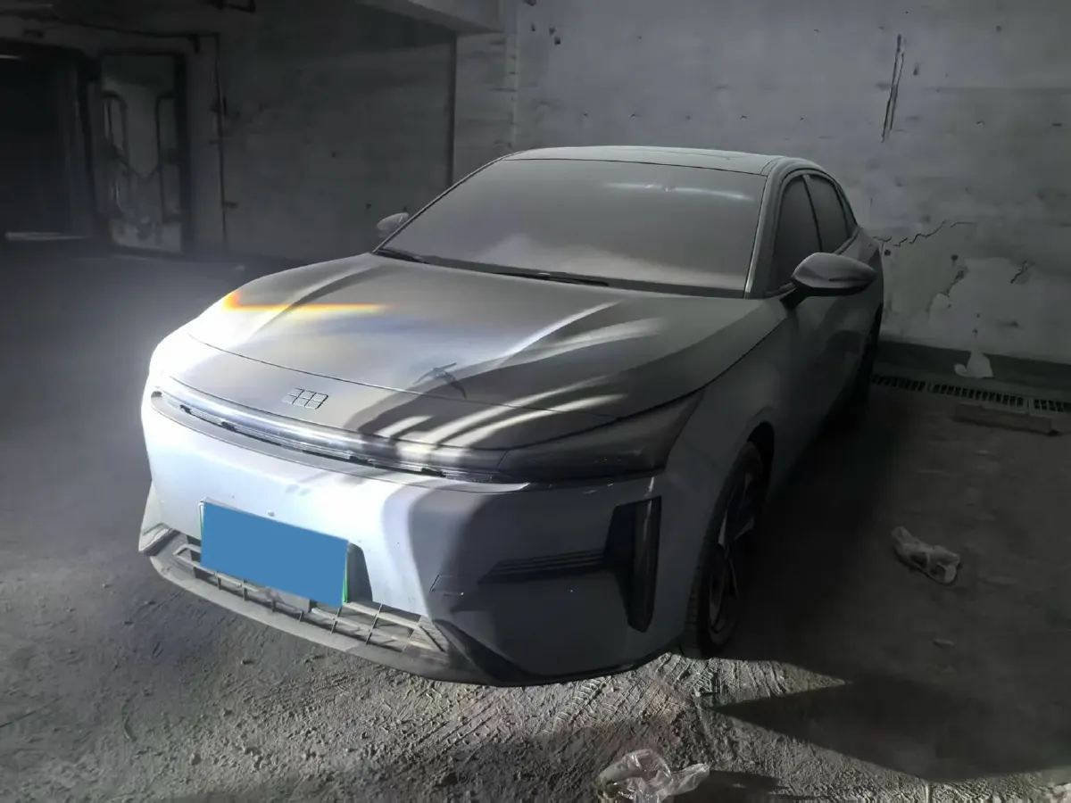 2023 Geely Galaxy L6 1.5T 163HP L4 3DHT PHEV,autocango,china used car exporter,china ev exporter,chinese used car exporter,chinese used ev exporter