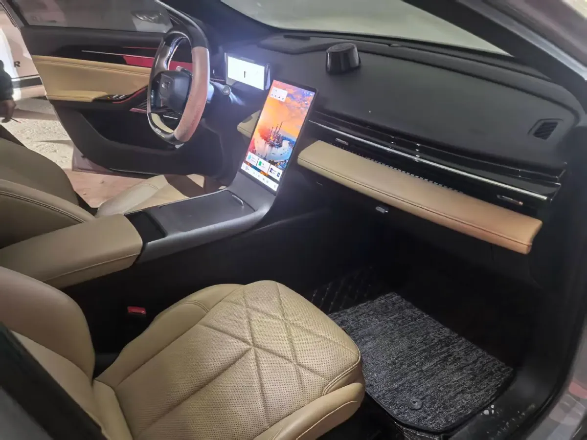 2023 Geely Galaxy L6 1.5T 163HP L4 3DHT PHEV,autocango,china used car exporter,china ev exporter,chinese used car exporter,chinese used ev exporter