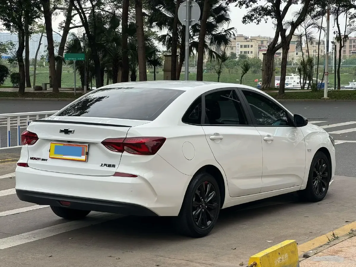 2020 Chevrolet Monza 1.0T 125HP L3 6DCT,autocango,china used car exporter,china ev exporter,chinese used car exporter,chinese used ev exporter