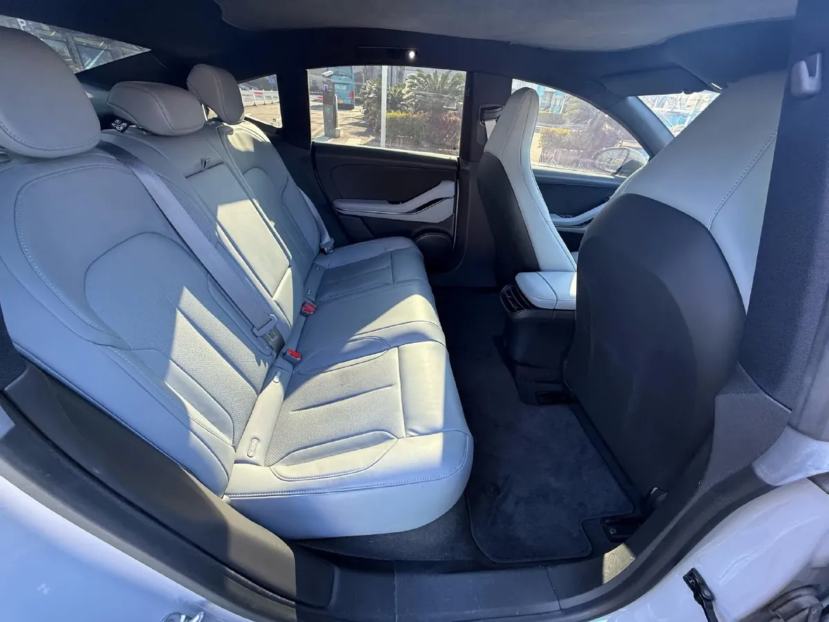 2022 JunTian HeiWuShi Youth 2.0T 203HP L4 6AT,autocango,china used car exporter,china ev exporter,chinese used car exporter,chinese used ev exporter