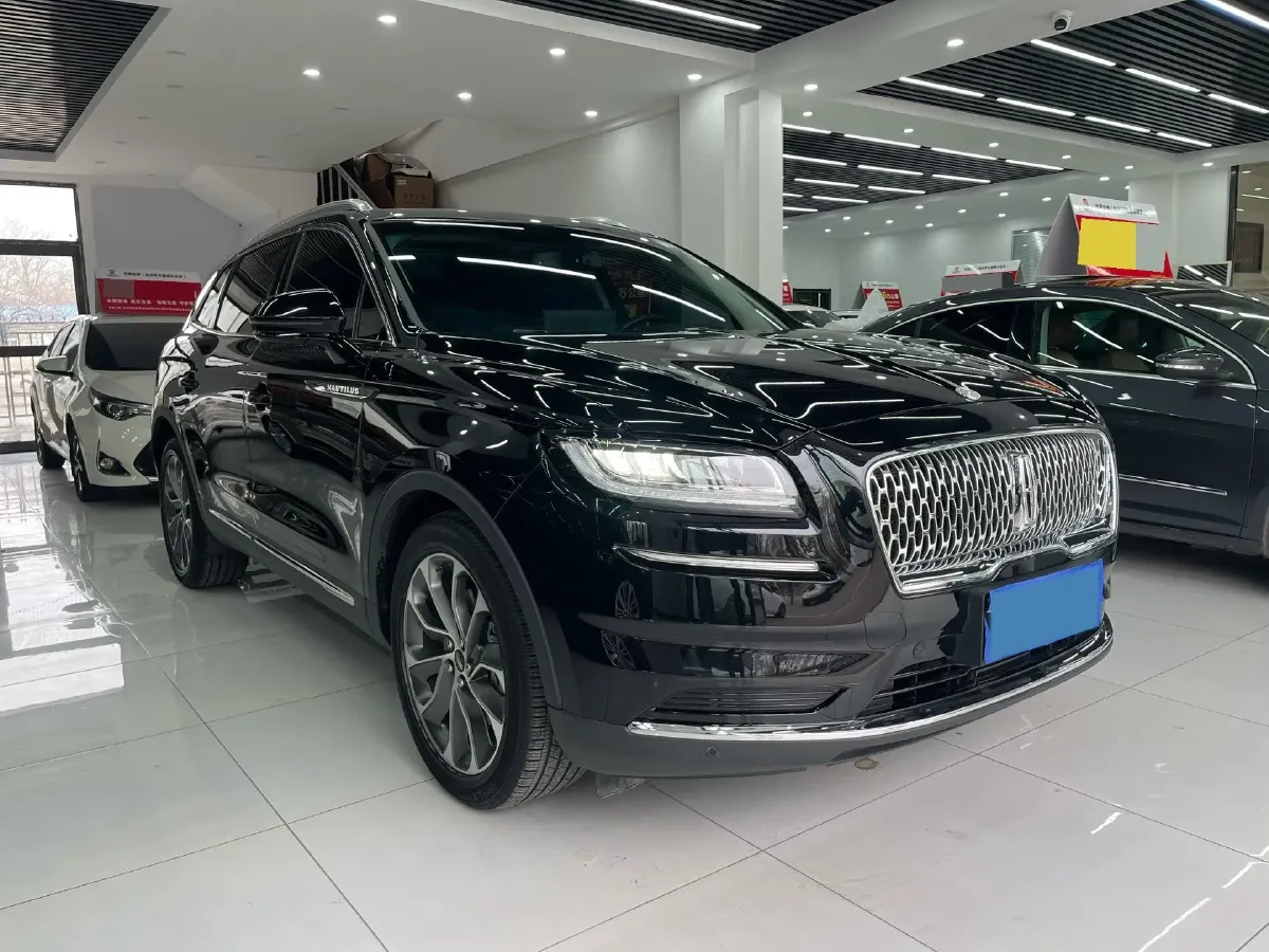 2021 Lincoln Nautilus 2.0T 245HP L4 8AT,autocango,china used car exporter,china ev exporter,chinese used car exporter,chinese used ev exporter