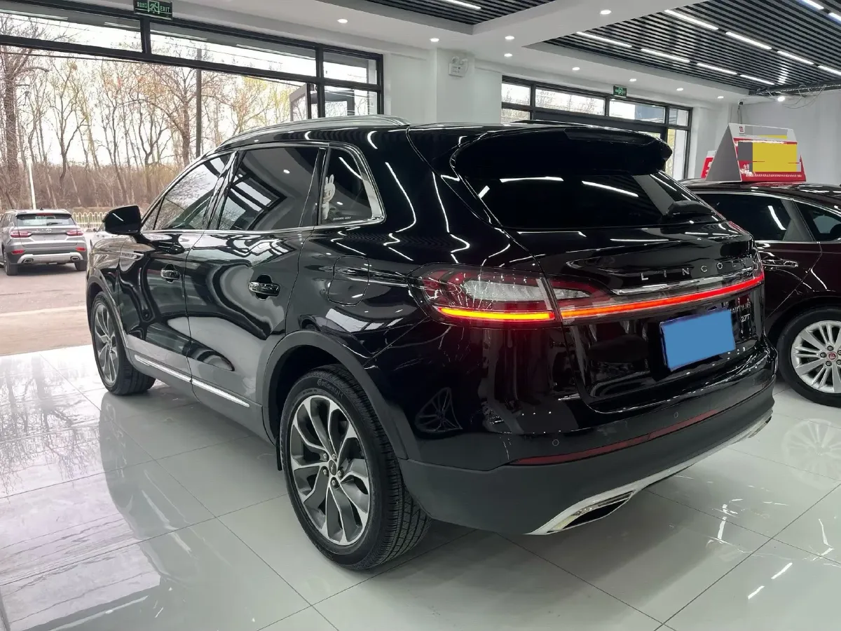 2021 Lincoln Nautilus 2.0T 245HP L4 8AT,autocango,china used car exporter,china ev exporter,chinese used car exporter,chinese used ev exporter
