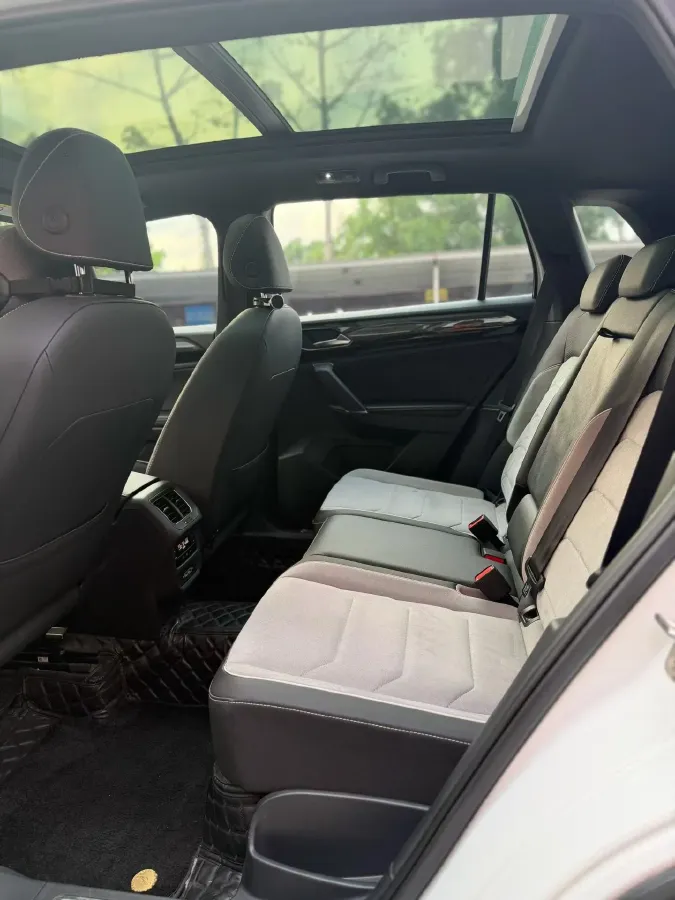 2020 Volkswagen Tayron 2.0T 220HP L4 7DCT,autocango,china used car exporter,china ev exporter,chinese used car exporter,chinese used ev exporter