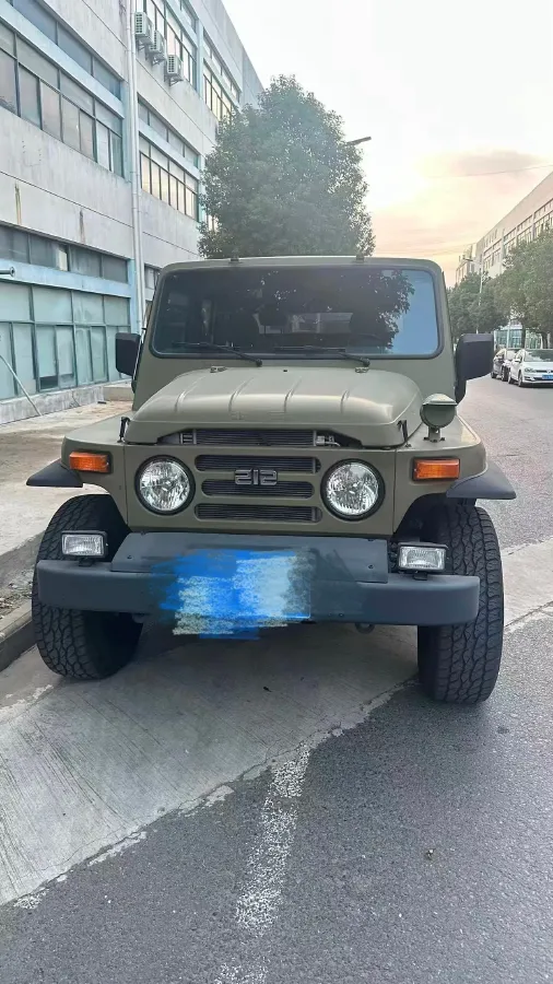 2023 BAW 212 2.4T 211HP L4 6MT,autocango,china used car exporter,china ev exporter,chinese used car exporter,chinese used ev exporter