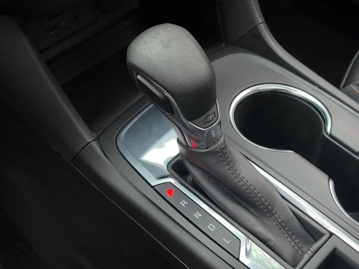 2022 Chevrolet Equinox 1.5T 169HP L4 6AT,autocango,china used car exporter,china ev exporter,chinese used car exporter,chinese used ev exporter