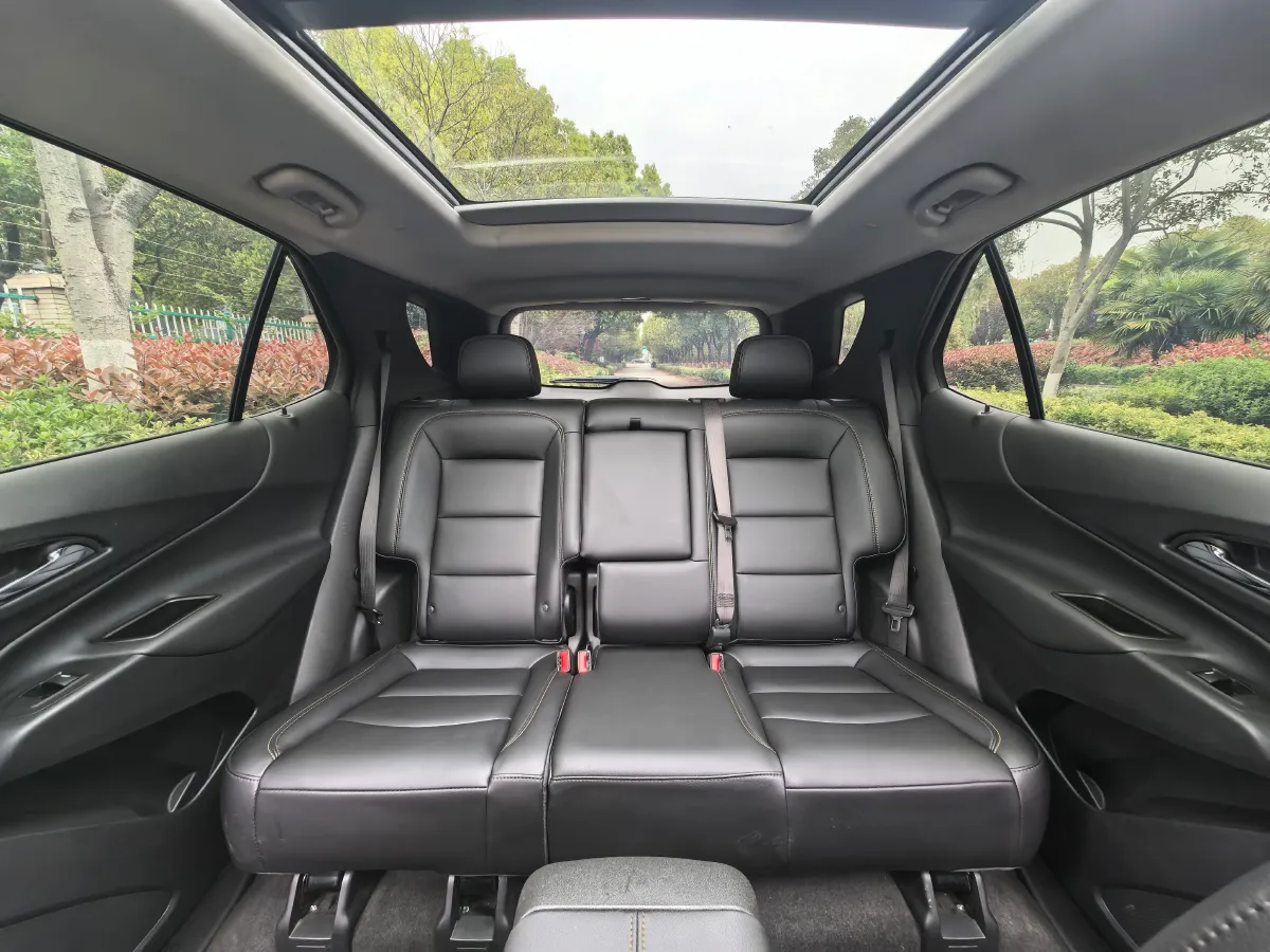 2022 Chevrolet Equinox 1.5T 169HP L4 6AT,autocango,china used car exporter,china ev exporter,chinese used car exporter,chinese used ev exporter