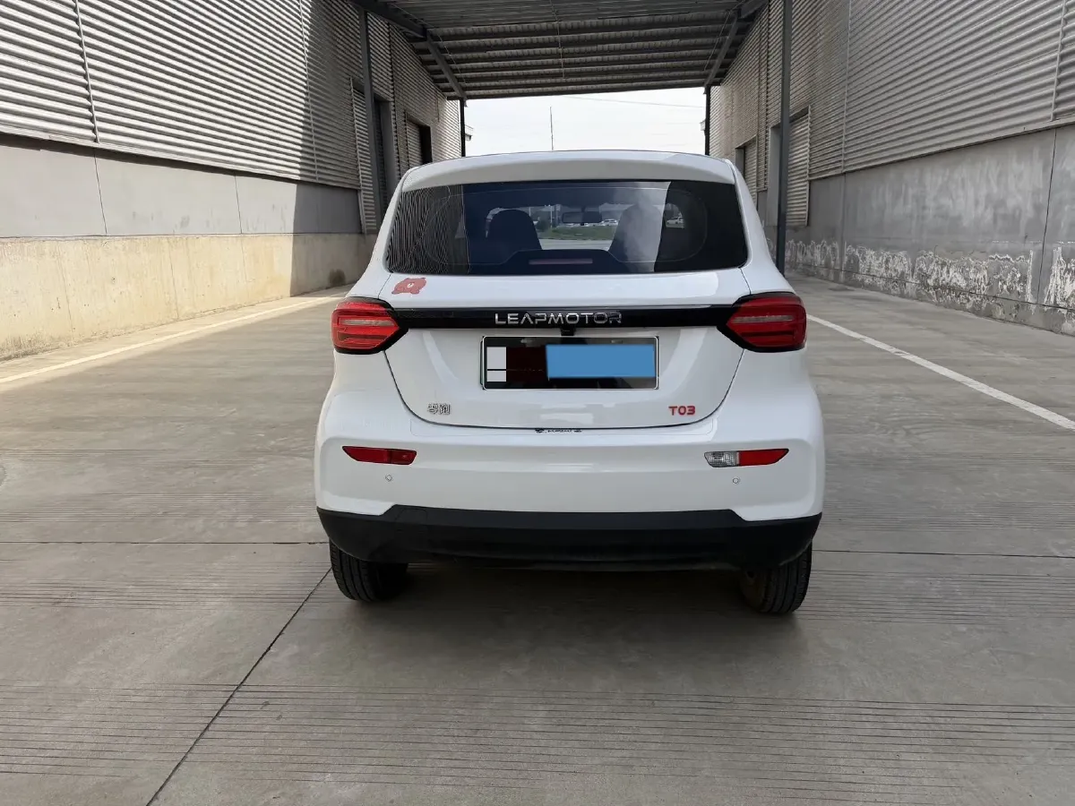 2025 Leapmotor T03 BEV 41.3KWH,autocango,china used car exporter,china ev exporter,chinese used car exporter,chinese used ev exporter