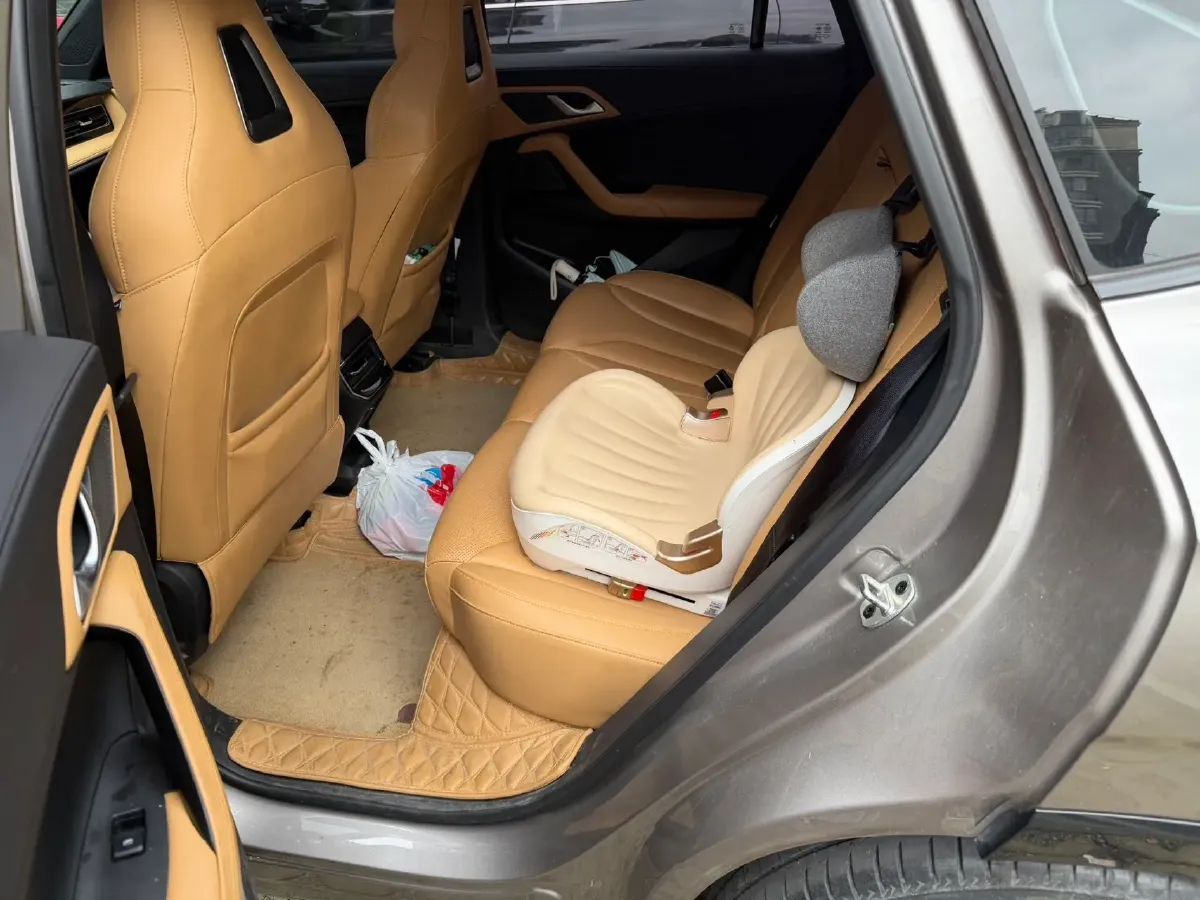 2023 Roewe RX5 1.5T 188HP L4 7DCT,autocango,china used car exporter,china ev exporter,chinese used car exporter,chinese used ev exporter