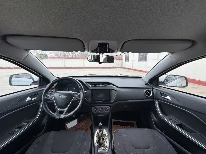 2018 Chery Tiggo 3x 1.5L 106HP L4 5MT,autocango,china used car exporter,china ev exporter,chinese used car exporter,chinese used ev exporter