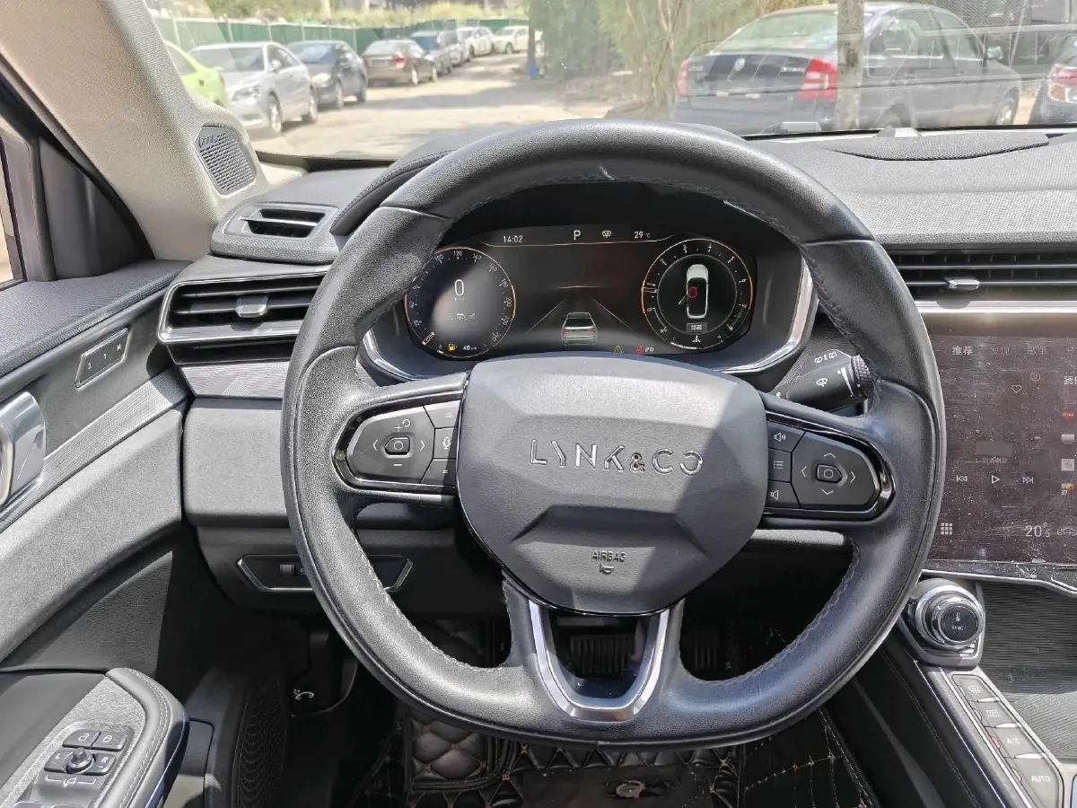 2021 LYNK&CO 01 2.0T 218HP L4 8AT,autocango,china used car exporter,china ev exporter,chinese used car exporter,chinese used ev exporter