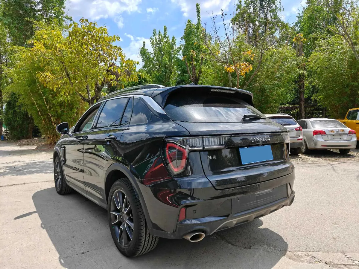 2021 LYNK&CO 01 2.0T 218HP L4 8AT,autocango,china used car exporter,china ev exporter,chinese used car exporter,chinese used ev exporter
