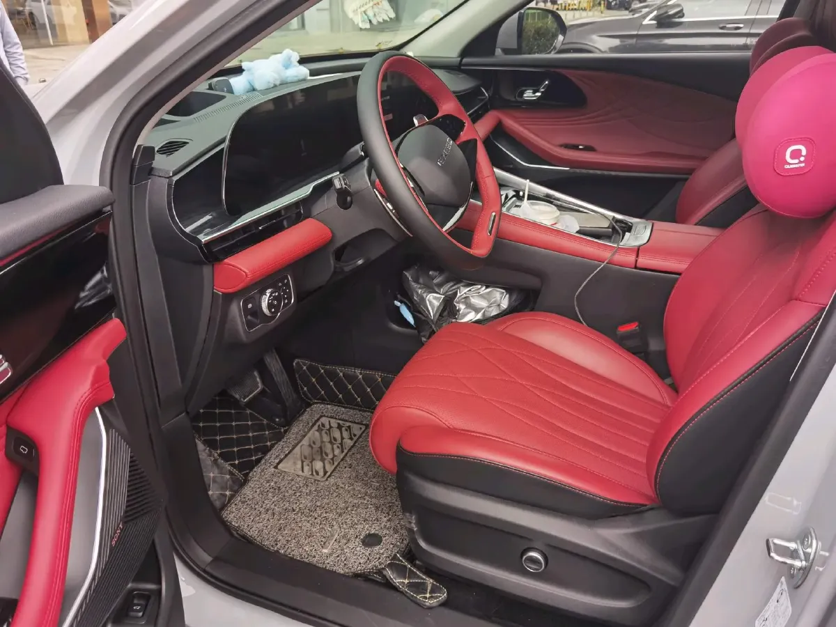 2023 Exceed RX 2.0T 261HP L4 8AT,autocango,china used car exporter,china ev exporter,chinese used car exporter,chinese used ev exporter