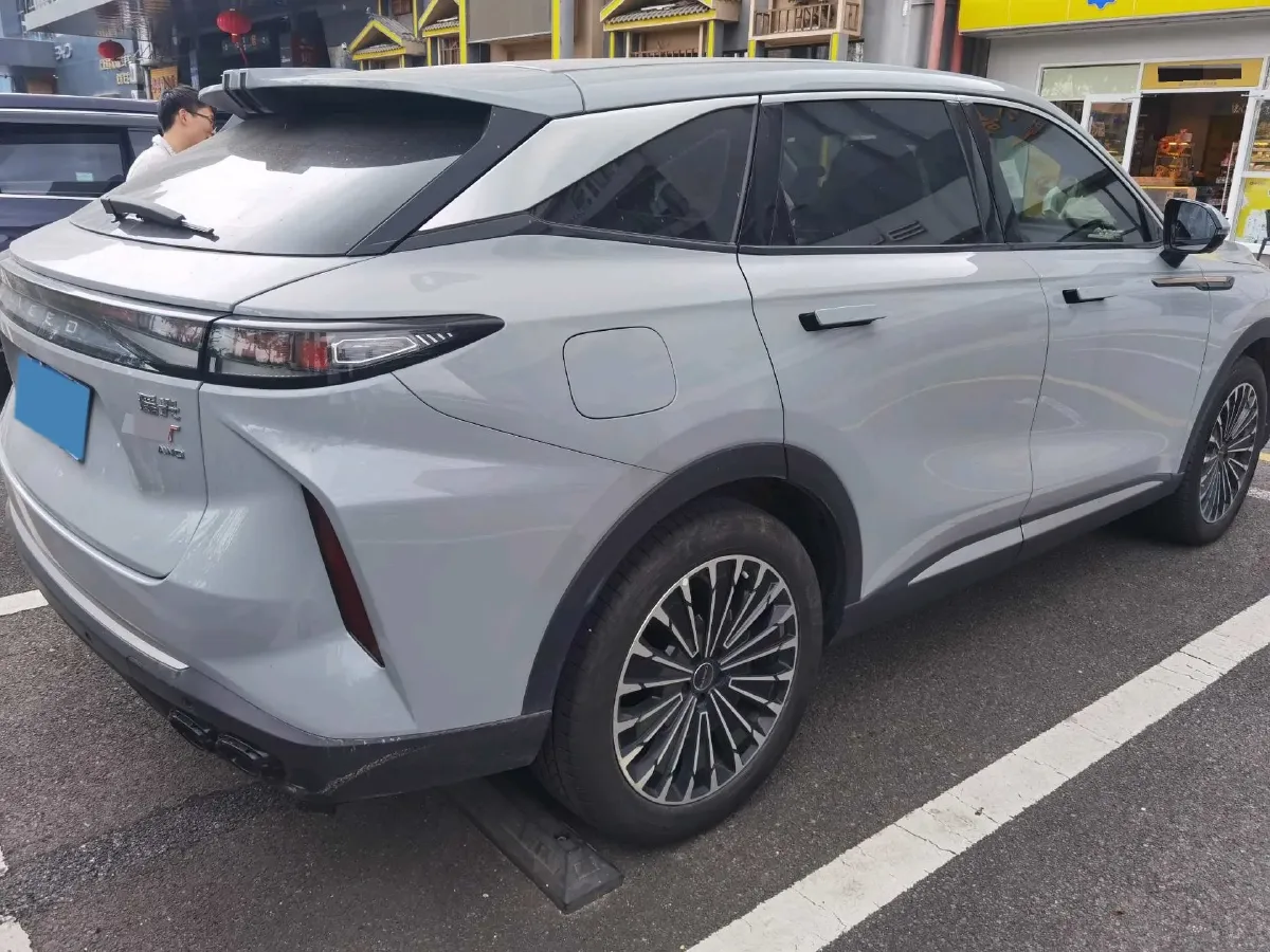 2023 Exceed RX 2.0T 261HP L4 8AT,autocango,china used car exporter,china ev exporter,chinese used car exporter,chinese used ev exporter