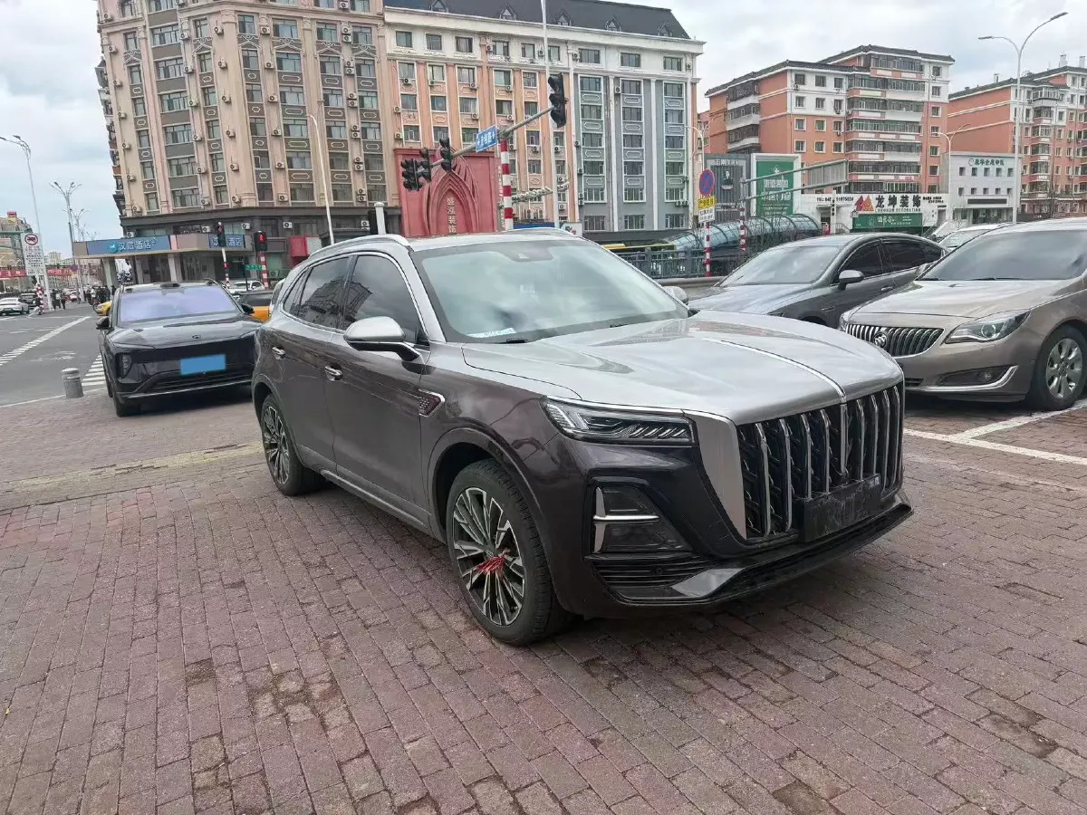 2023 HongQi HS5 2.0T 252HP L4 8AT,autocango,china used car exporter,china ev exporter,chinese used car exporter,chinese used ev exporter