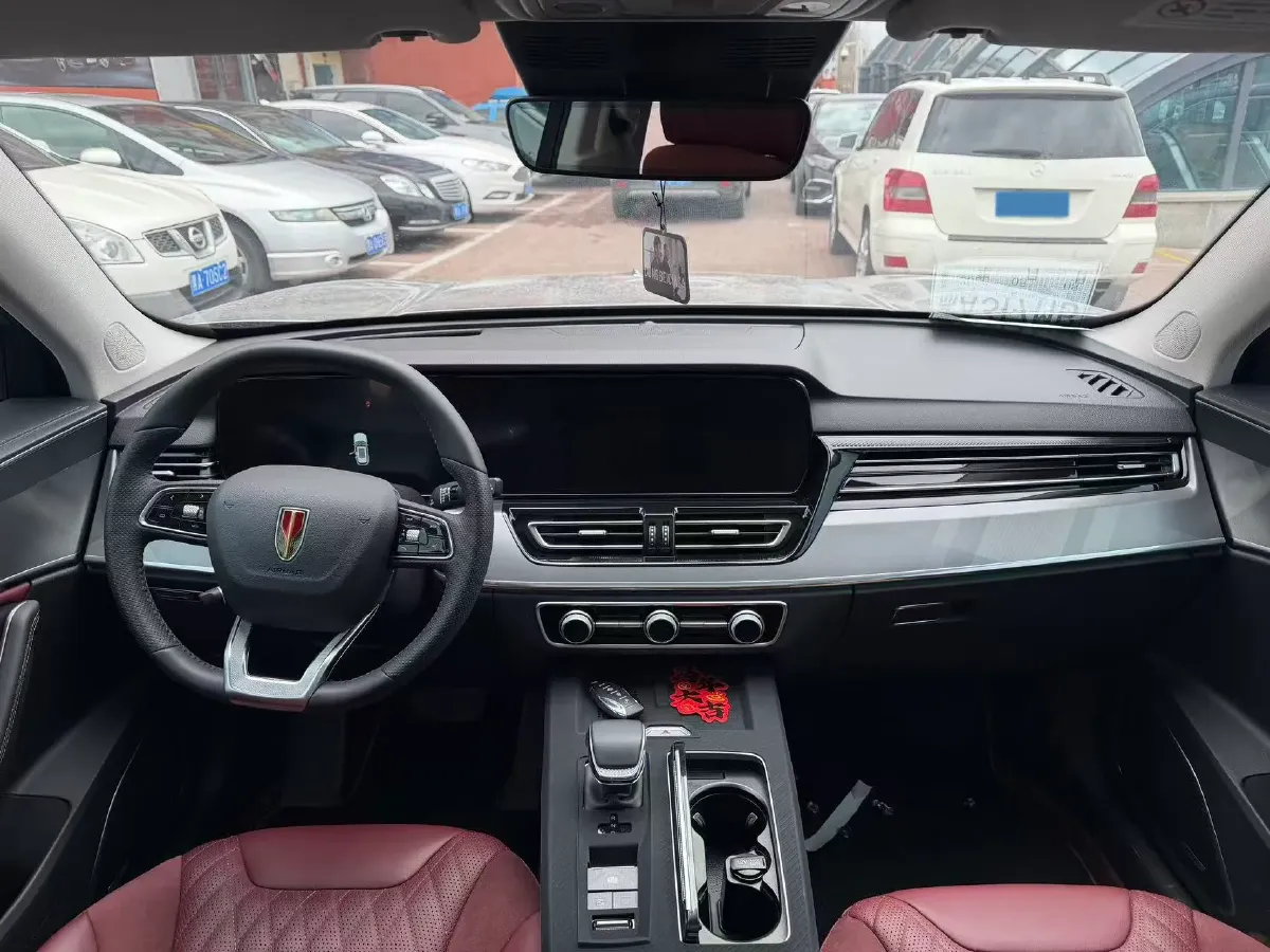 2023 HongQi HS5 2.0T 252HP L4 8AT,autocango,china used car exporter,china ev exporter,chinese used car exporter,chinese used ev exporter