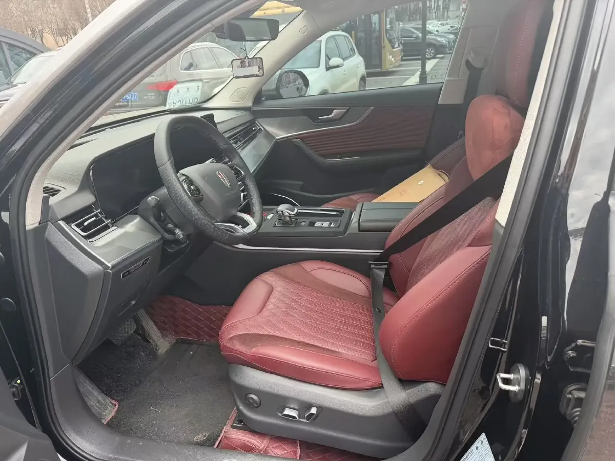 2023 HongQi HS5 2.0T 252HP L4 8AT,autocango,china used car exporter,china ev exporter,chinese used car exporter,chinese used ev exporter