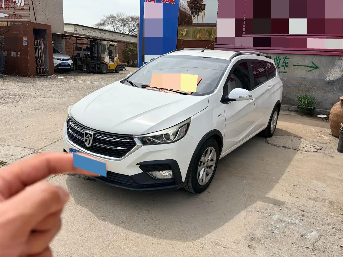 2019 BaoJun 360 1.5L 105HP L4 6MT,autocango,china used car exporter,china ev exporter,chinese used car exporter,chinese used ev exporter