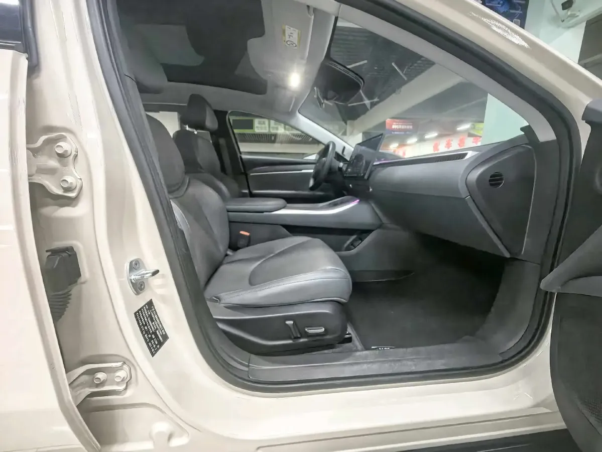 2025 Xpeng MONA M03 BEV,autocango,china used car exporter,china ev exporter,chinese used car exporter,chinese used ev exporter