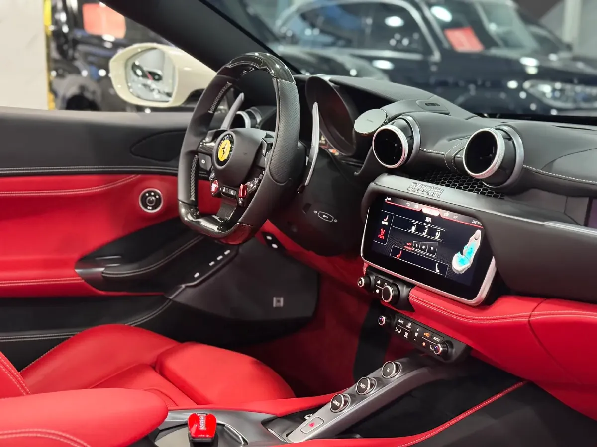 2021 Ferrari Portofino 3.9T 620HP V8 8DCT,autocango,china used car exporter,china ev exporter,chinese used car exporter,chinese used ev exporter