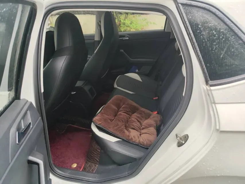 2021 Haval H6 1.5T 169HP L4 7DCT,autocango,china used car exporter,china ev exporter,chinese used car exporter,chinese used ev exporter