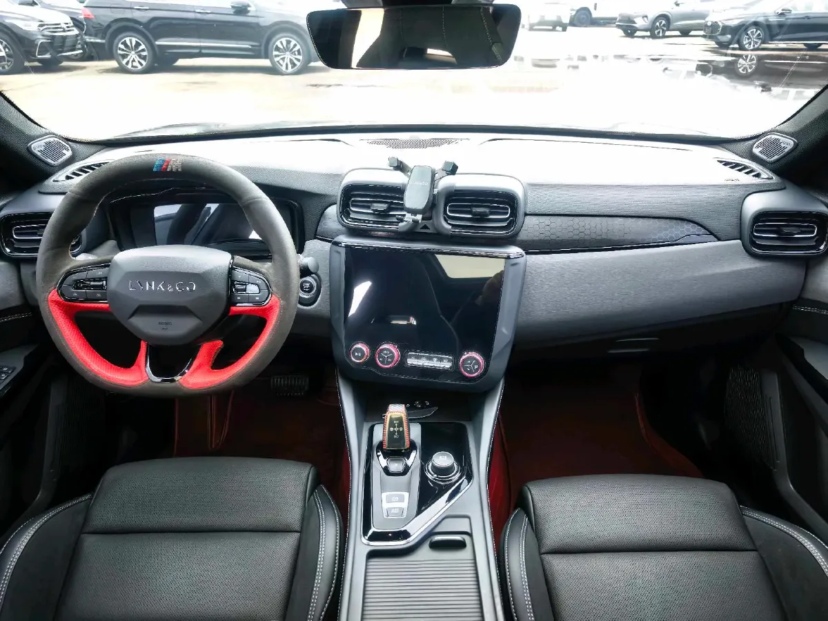 2022 LYNK&CO 03 1.5T 180HP L3 7DCT,autocango,china used car exporter,china ev exporter,chinese used car exporter,chinese used ev exporter