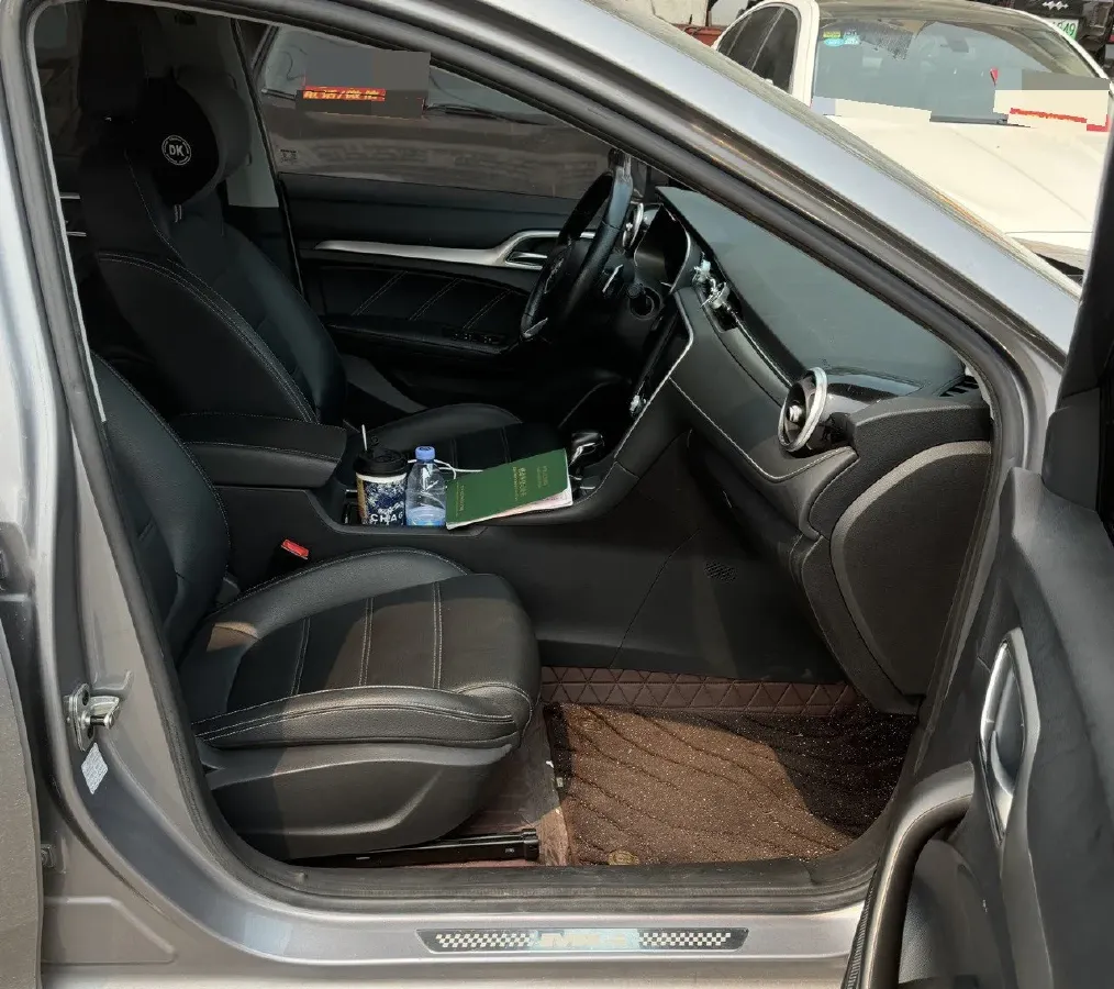 2019 MAXUS XinTu V80 2.5T 136HP L4 6AMT,autocango,china used car exporter,china ev exporter,chinese used car exporter,chinese used ev exporter