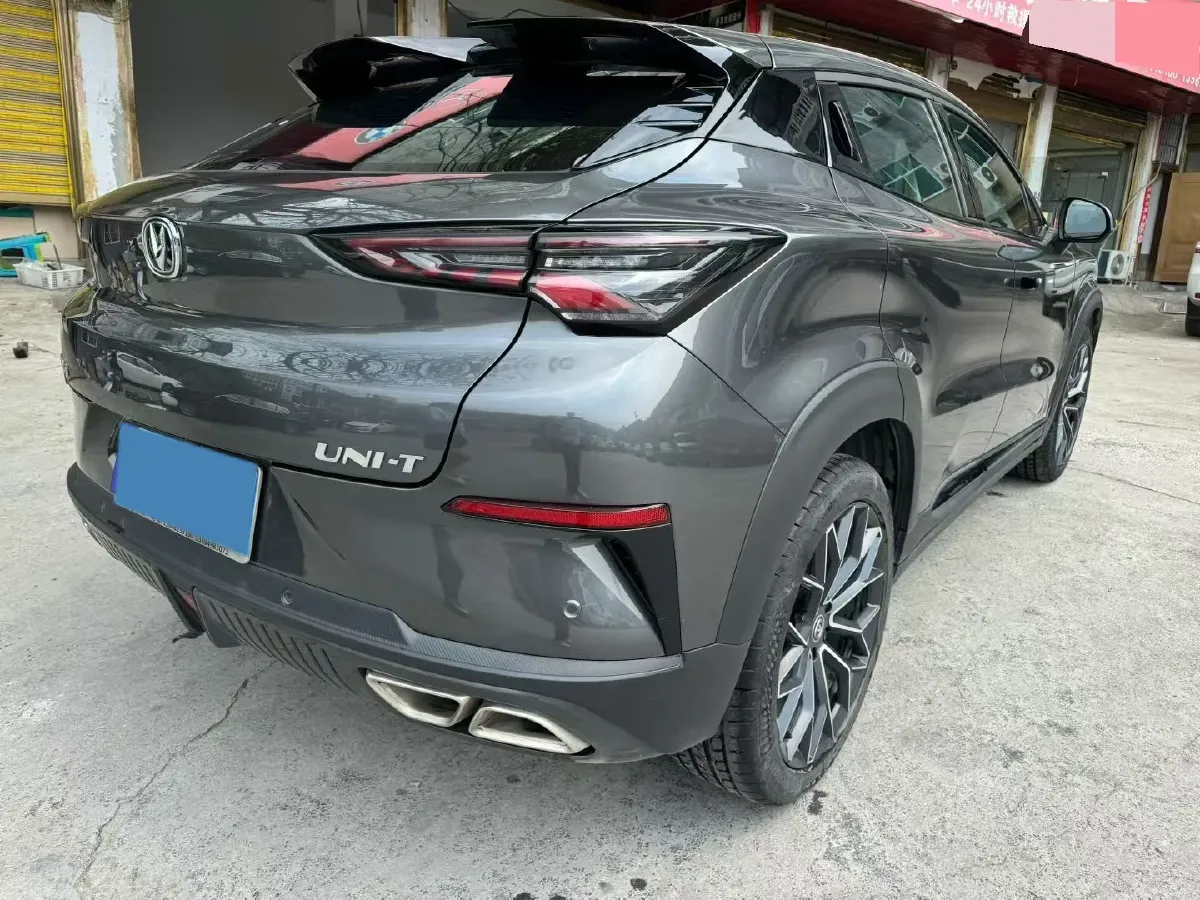 2022 ChangAn UNI-T 1.5T 188HP L4 7DCT,autocango,china used car exporter,china ev exporter,chinese used car exporter,chinese used ev exporter