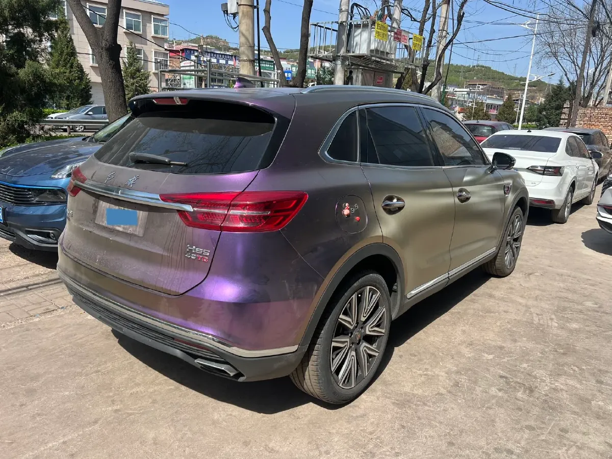2022 HongQi HS5 2.0T 224HP L4 6AT,autocango,china used car exporter,china ev exporter,chinese used car exporter,chinese used ev exporter