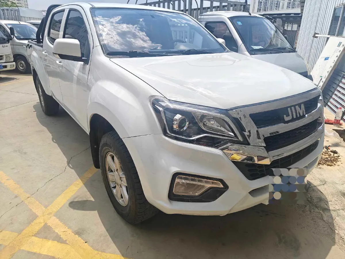 2022 Isuzu RE-MAX Jim 2.8T 120HP L4 5MT,autocango,china used car exporter,china ev exporter,chinese used car exporter,chinese used ev exporter