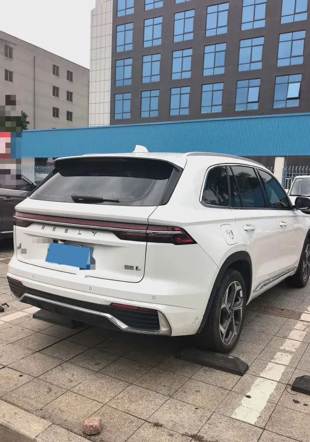 2024 Geely Monjaro 2.0T 218HP L4 7DCT,autocango,china used car exporter,china ev exporter,chinese used car exporter,chinese used ev exporter