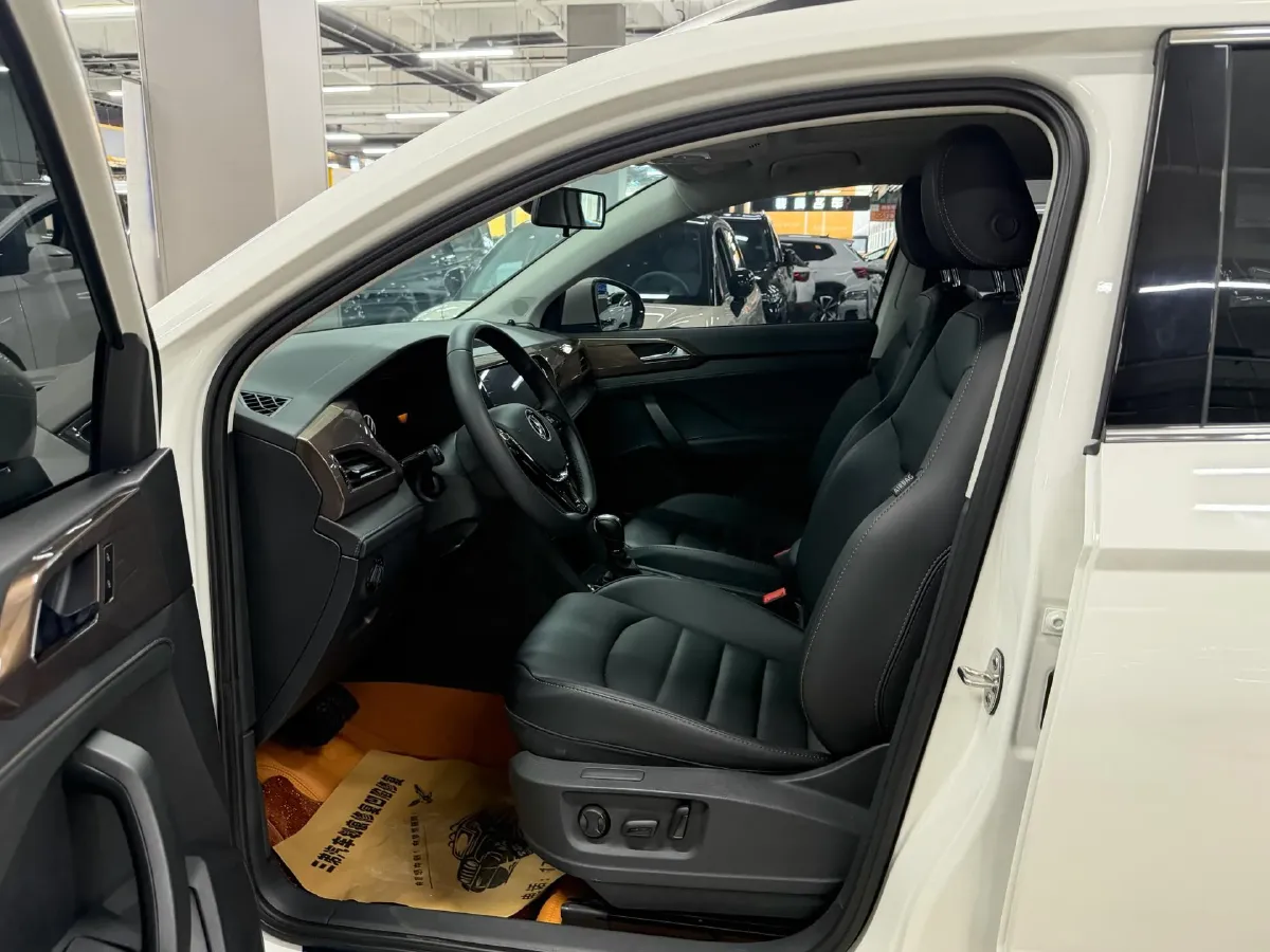 2022 Volkswagen Tharu 1.4T 150HP L4 7DCT,autocango,china used car exporter,china ev exporter,chinese used car exporter,chinese used ev exporter